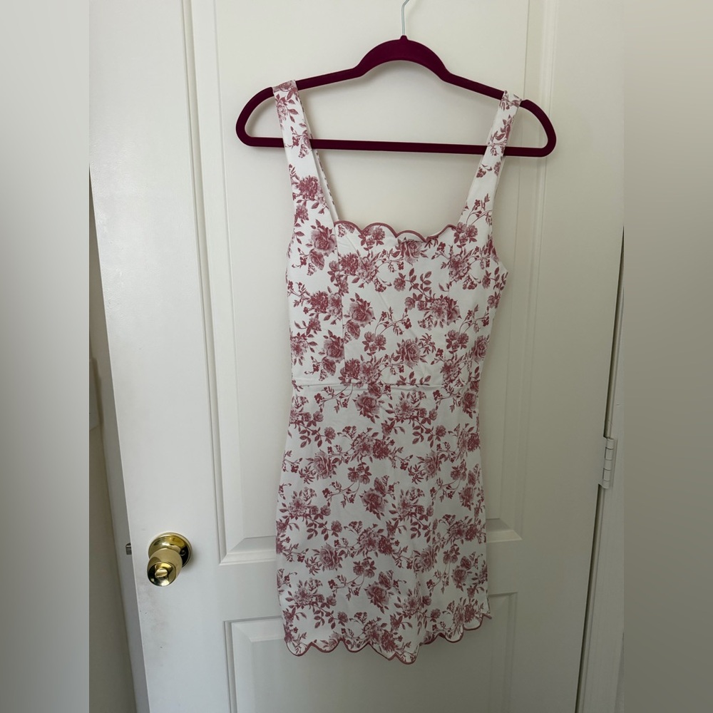 Trixxi Scalloped Floral mini dress